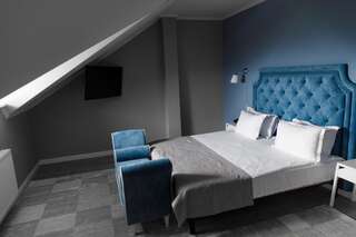 Мини-отель Rivoli Hotel Черновцы Полулюкс в мансарде-3